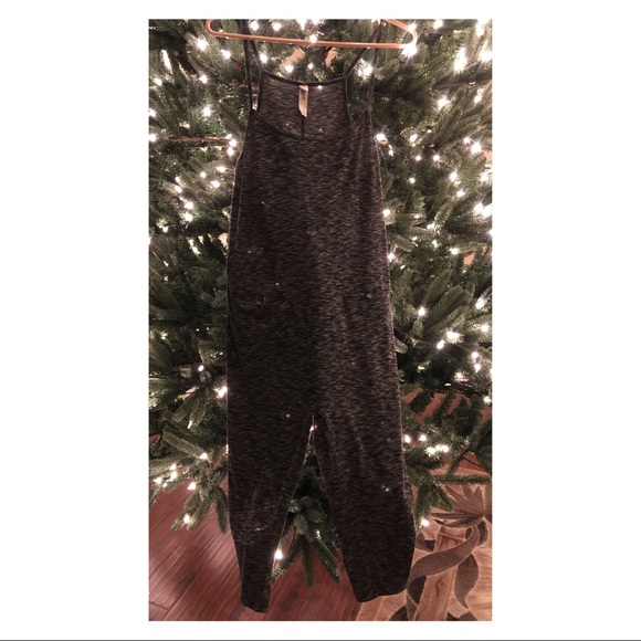 ☕️📖COMFY Versatile VS PJ/Night Out Romper! - Picture 1 of 6